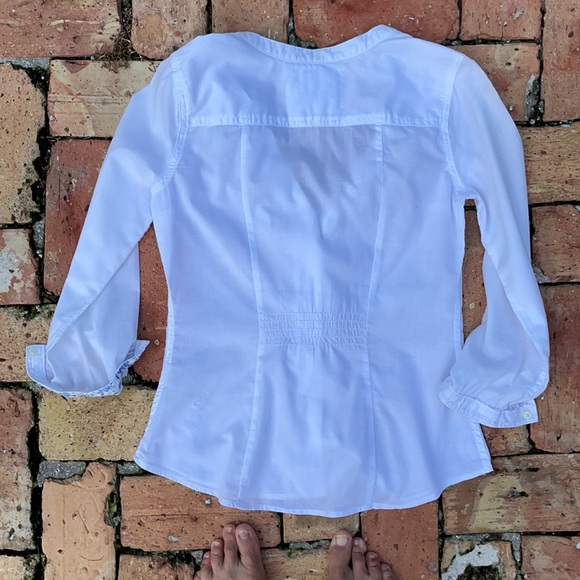 Abercrombie & Fitch White Ruffled Blouse EUC Sz XS - Picture 2 of 7